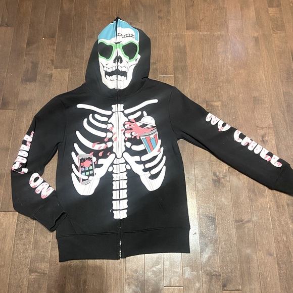 7/8T Boys Black Skull Zip Up Hoodie with mesh see through eyes / hood - Picture 2 of 7